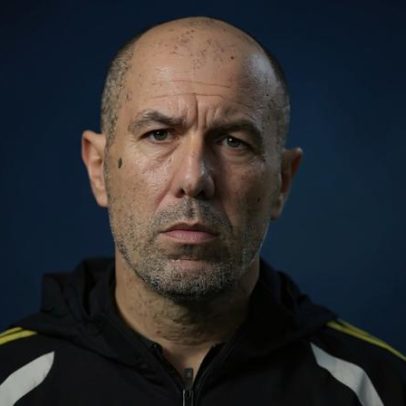 Torcida do Flamengo manda recado a Leonardo Jardim após empate do Vasco