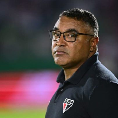 Roger deve retornar ao time titular do São Paulo no clássico contra o Corinthians