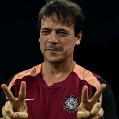 Mudanças no estilo de Diniz no Corinthians: comparação de números