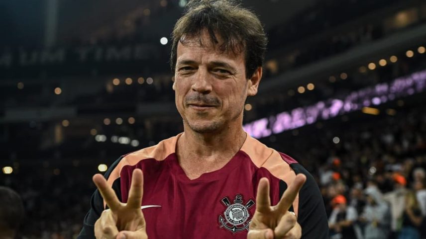 Diniz amplia desempenho em casa e Corinthians busca vaga na próxima fase da Copa do Brasil (Foto: Roberto Sungi/AtoPress/Folhapress)