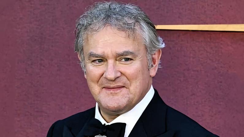Hugh Bonneville interpreta Sherlock Holmes em podcasts da semana