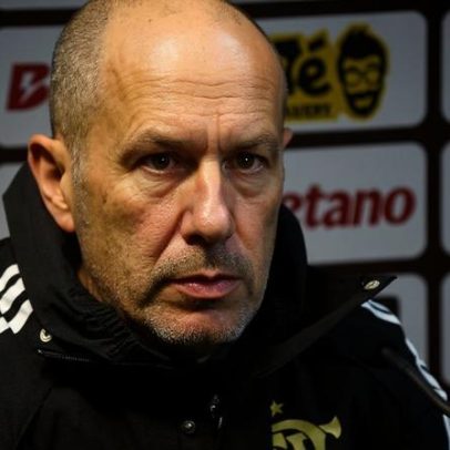 Torcida do Flamengo cobra resultado de Leonardo Jardim após recado