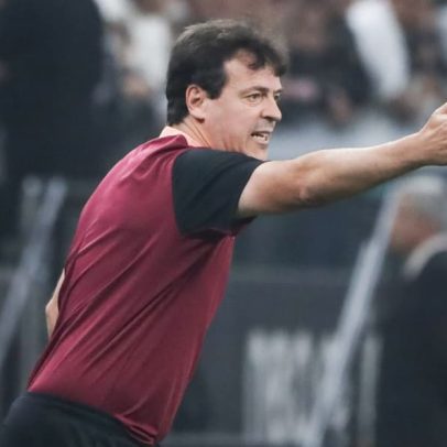 Diniz tem atitude com jogador do Corinthians e provoca reação
