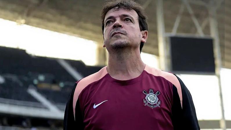 Fernando Diniz, técnico do Corinthians (Foto: Dhavid Normando/Código 19/Folhapress)