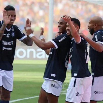 Expulsão por gesto obsceno em partida do Brasileirão repercute nas redes