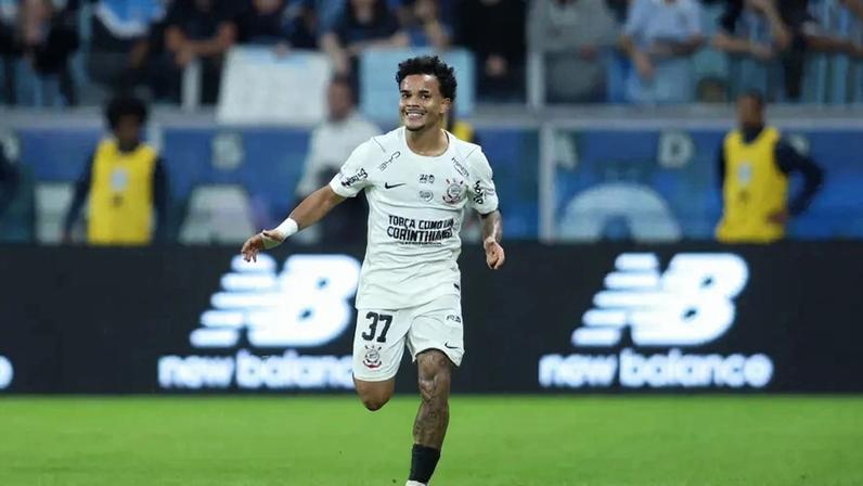 Kaio César marcou o terceiro gol do Corinthians (Foto: Edu Andrade/Fatopress/Folhapress)