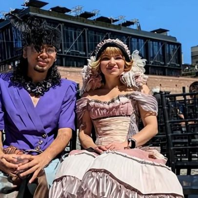 Ativistas fazem desfile antes do Met Gala em protesto contra Bezos e Amazon
