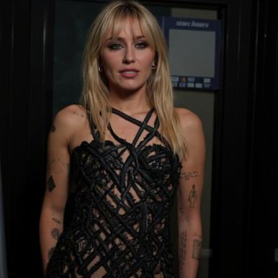 Miley Cyrus afirma não ter se sentido peixe fora d'água com a fama