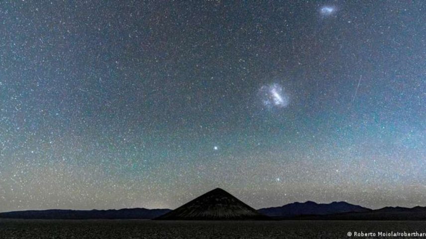 Os céus limpos e sem luz artificial encontrados na Argentina e no Chile são ideais para observação astronômica