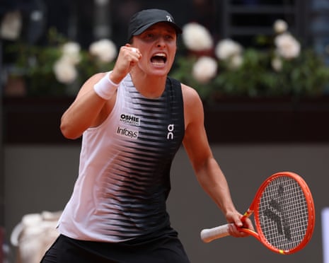 Iga Swiatek vence Pegula e avança às semifinais do Italian Open