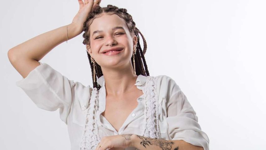 Analu apresenta show acústico e oficina sobre percepção musical e ritmo em São Paulo