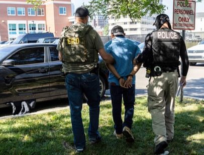 Mais americanos dizem que EUA não são mais receptivos a imigrantes, pesquisa