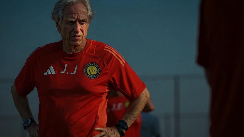 Jorge Jesus durante treino do Al Nassr