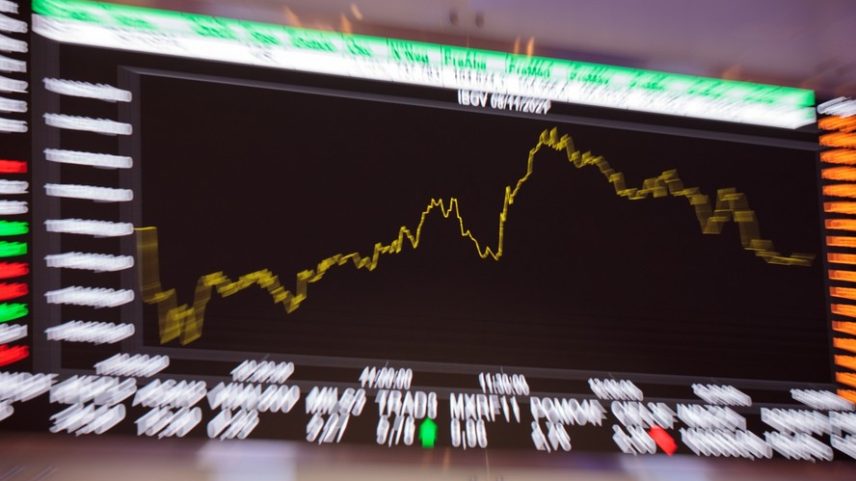 No ano, porém, os estrangeiros mantêm saldo positivo de R$ 50 bilhões — Foto: Patricia Monteiro/Bloomberg