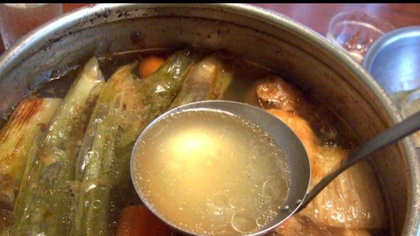 Caldo de ossos: principais benefícios para a saúde