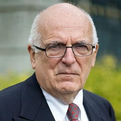 Impossível mitigar riscos de Mandelson, diz ex-chefe da MI6