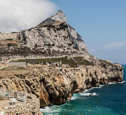 Gibraltar despeja todo o esgoto cru no Mar Mediterrâneo