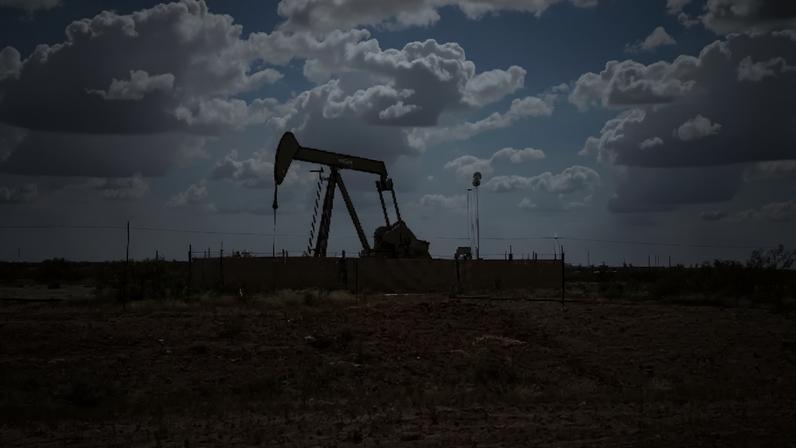 Bomba de petróleo na bacia do Permiano, perto de Midland, Texas, EUA, em 8 de outubro de 2025. REUTERS/Arathy Somasekhar