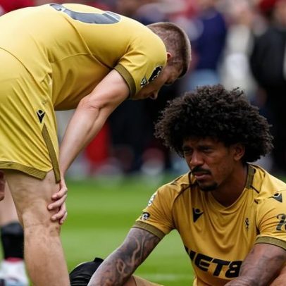 Chris Richards sofre ruptura de ligamentos no tornozelo e coloca Copa do Mundo em dúvida
