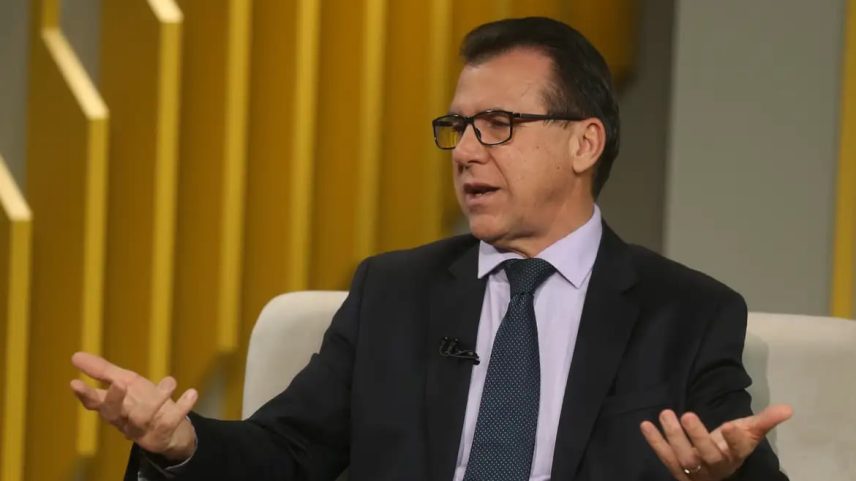 Luiz Marinho defende fim da 6x1 de forma 'imediata', mas pondera que decisão cabe ao Congresso