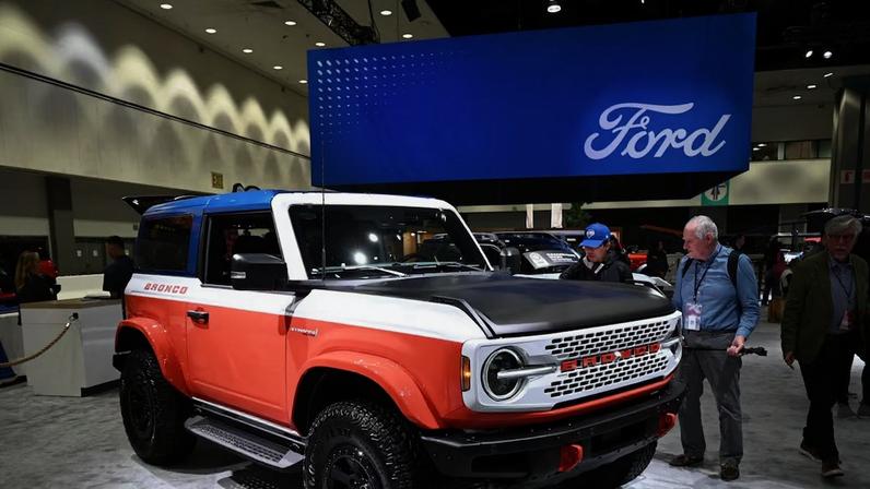 Ford aposta em Bronco compacto para fortalecer atuação na Europa