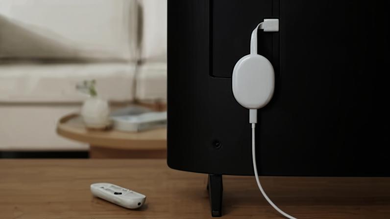 Chromecast con Google TV de color blanco