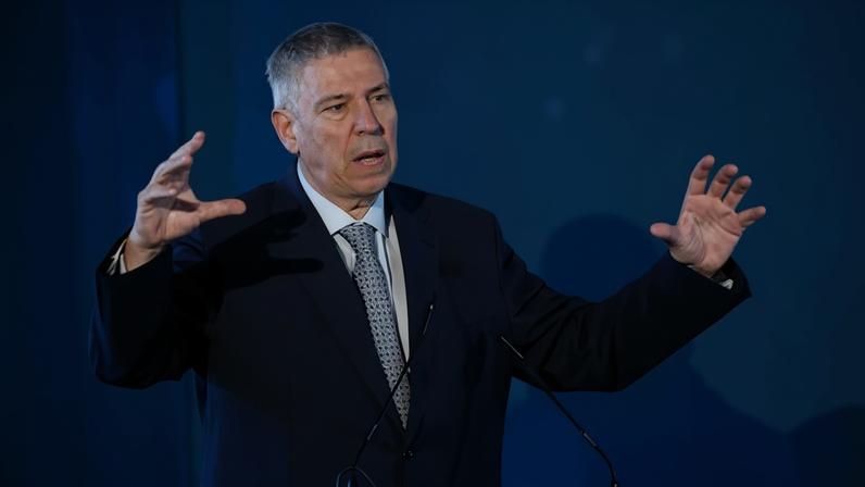 El consejero delegado de Indra, José Vicente de los Mozos, en un evento en Barcelona este mes.