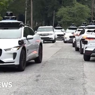 Carros sem motorista da Waymo ficam presos em subúrio de Atlanta após falha