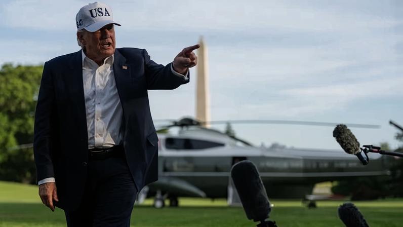 Bilhões de dólares de contribuintes podem ir para Trump e aliados, em movimento sem precedentes