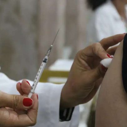 Porto Alegre tem escassez de vacinas contra Covid-19 para maiores de 12 anos