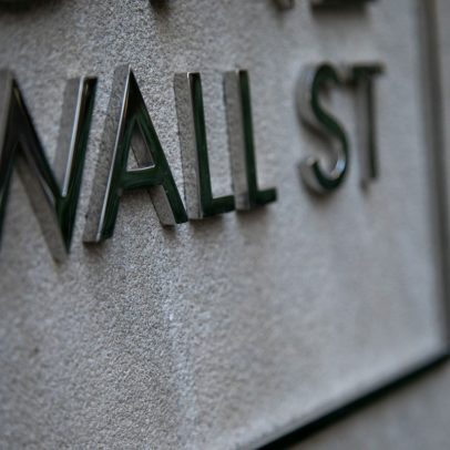 Fed restringe supervisores bancários; Wall Street busca vitórias regulatórias