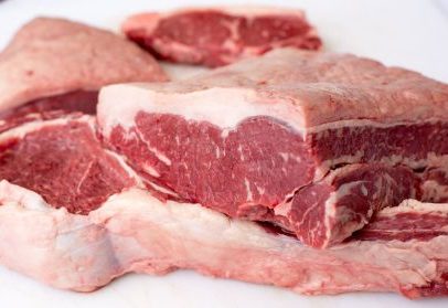Renovação de frigoríficos dos EUA pela China pode favorecer carne brasileira