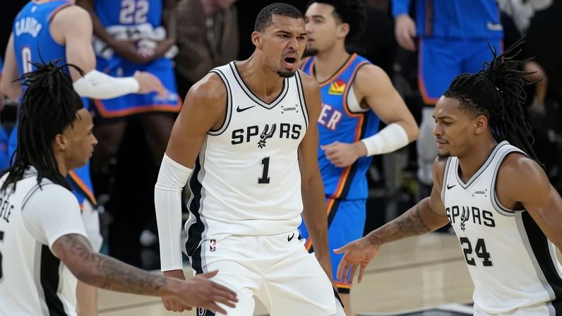 Wembanyama conduz Spurs em ataque e defesa na vitória sobre o Thunder no Jogo 4