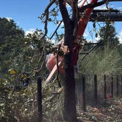 Pouso de helicóptero de Henrique e Juliano com pai da dupla no comando