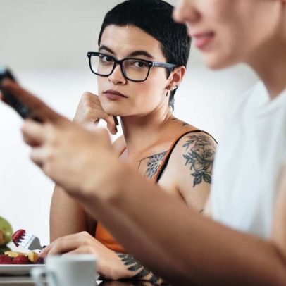 Como reconhecer pessoas interesseiras, segundo a psicologia