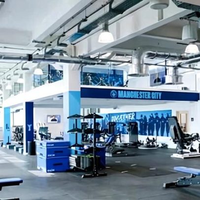 Manchester City Women buscam estratégias com pauzinhos personalizados