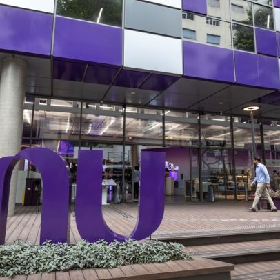 Ações do Nubank caem em NY após aumento de provisões para devedores duvidosos