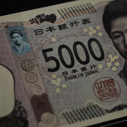 Japão faz intervenção cambial recorde de US$73 bi para defender o iene