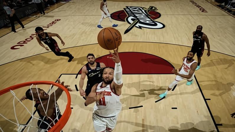 Jalen Brunson scored 30 points for the Knicks in the Game 3 win.