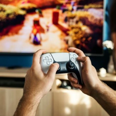 PS5 com Linux consegue rodar jogos com desempenho próximo do nativo