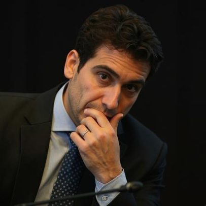 Mercado vê aposta do Copom em cortar Selic mesmo com inflação em alta