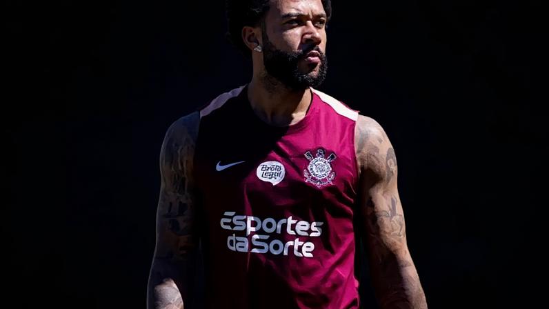 Depay avança em recuperação no Corinthians –