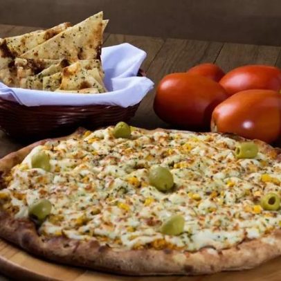 Pizza de liquidificador prática para salvar o jantar