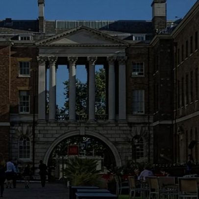 Universidades britânicas alertam cortes para estudantes de baixa renda