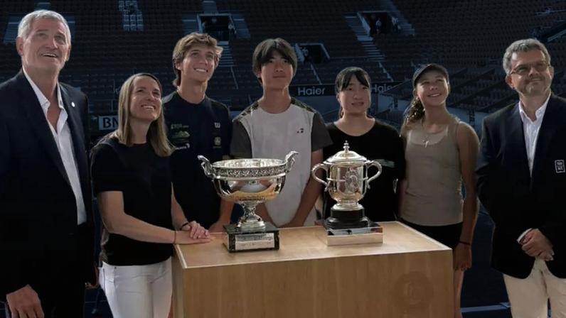 Gilles Moretton, Justine Henin, Leonardo Storck, Duda Gomes de bege
