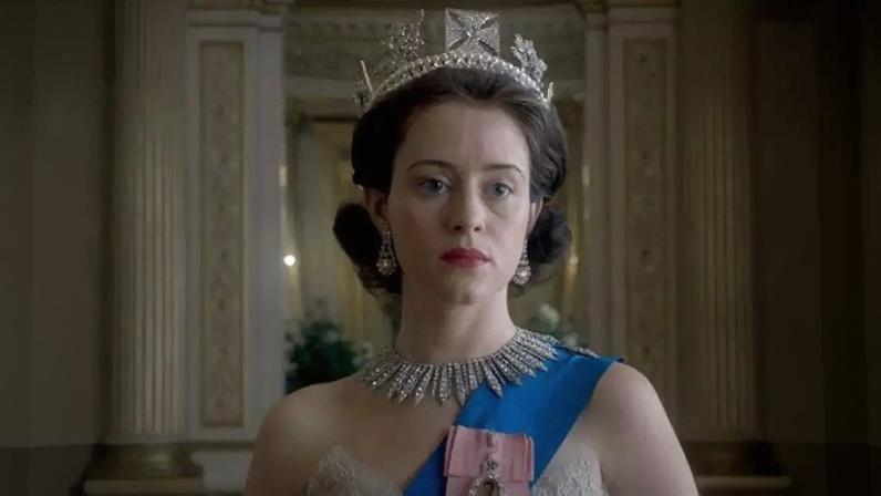 Mais de dois anos após o fim de The Crown, a Netflix deu um passo importante ao revisitar o universo narrativo da série com uma nova produção