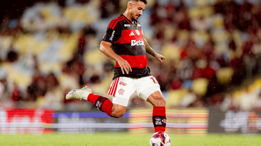 Danilo já foi confirmado na lista de Ancelotti para Copa do Mundo