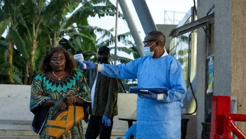 Congo reforça o controle sanitário na fronteira de Barrier após a confirmação de um surto de Ebola envolvendo a cepa Bundibugyo 18 de maio de 2026 REUTERS/Arlette Bashizi