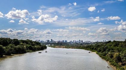 Vista da cidade de Teresina a partir da margem do Rio Poti
