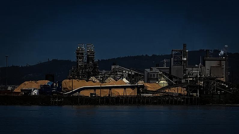Getty Images A paper plant in Longview, Washington, seen from the water